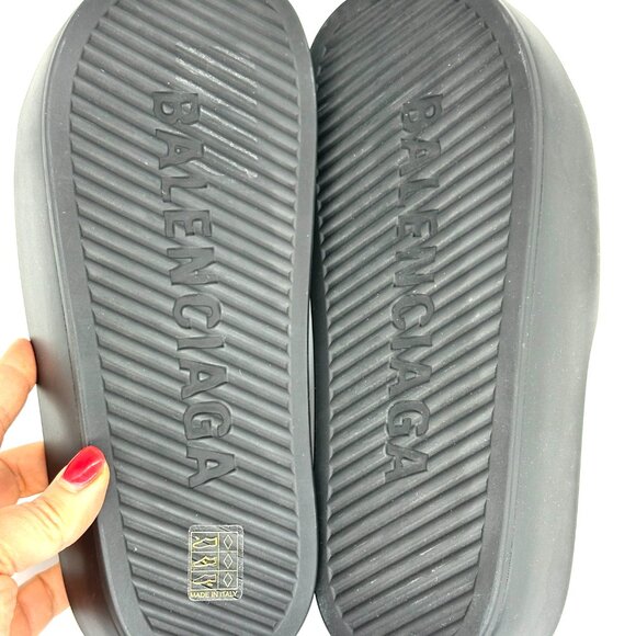 BALENCIAGA MONOSLIDE Sandals Mono Slides Rubber Pool Mules Shoes Black - Picture 15 of 16